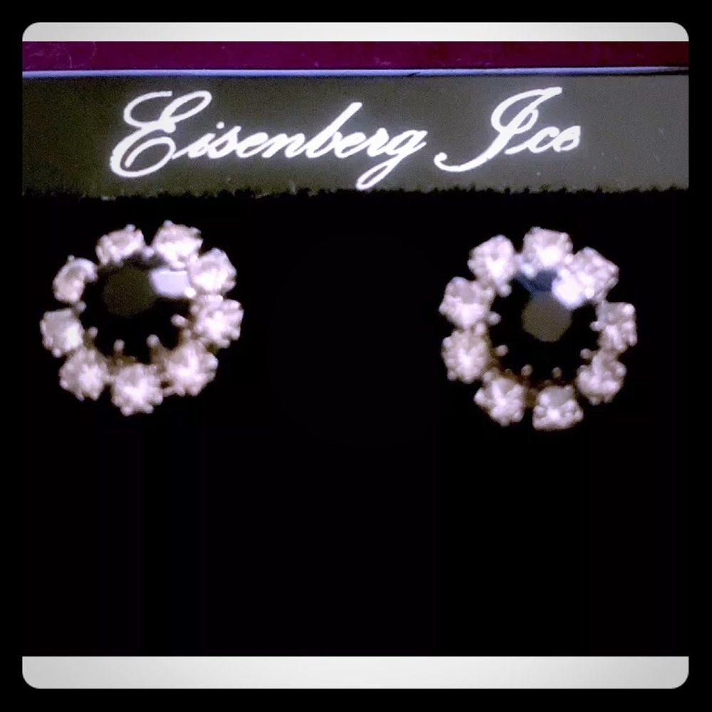 SOLD Vtg Eisenberg Ice Black & White 1/2” Crystals